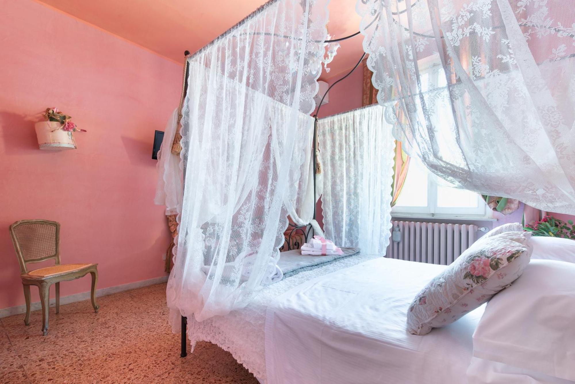 Bibi Boutique Arezzo Living Suite Rosafragola & Verdeconiglio Exteriér fotografie
