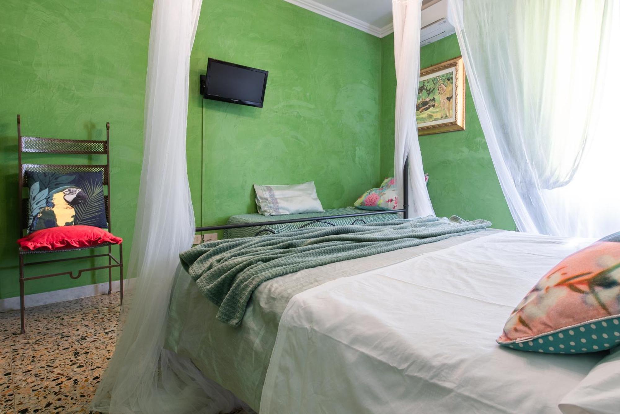 Bibi Boutique Arezzo Living Suite Rosafragola & Verdeconiglio Exteriér fotografie